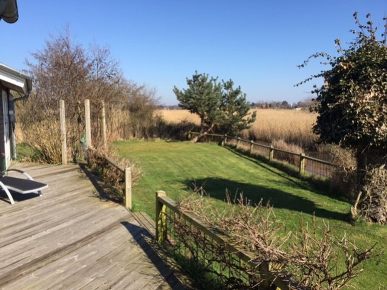 image 03